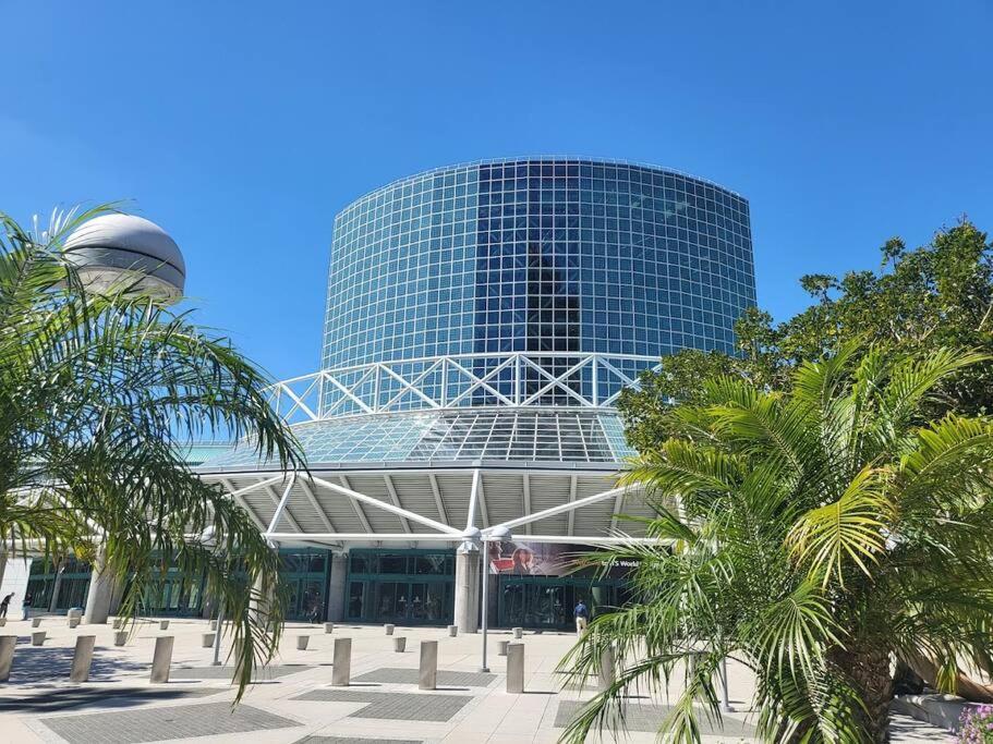 June Specials- Suite Spot Dtla- Free Parking For One Car! Los Angeles Eksteriør bilde
